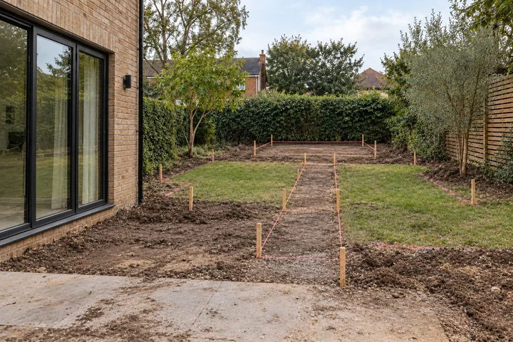 Garden office courtyard connection: Site preparation